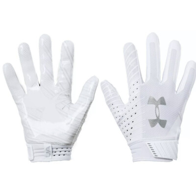 football gloves under armour kids